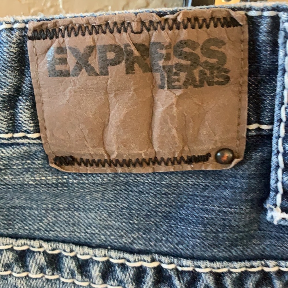 Express Distress Bootcut Jeans - Picture 6 of 8